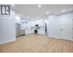 2008 26a Street Sw, Calgary, AB T3E2C1 Photo 37