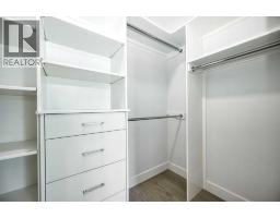 2008 26a Street Sw, Calgary, AB T3E2C1 Photo 22