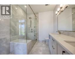 2008 26a Street Sw, Calgary, AB T3E2C1 Photo 24