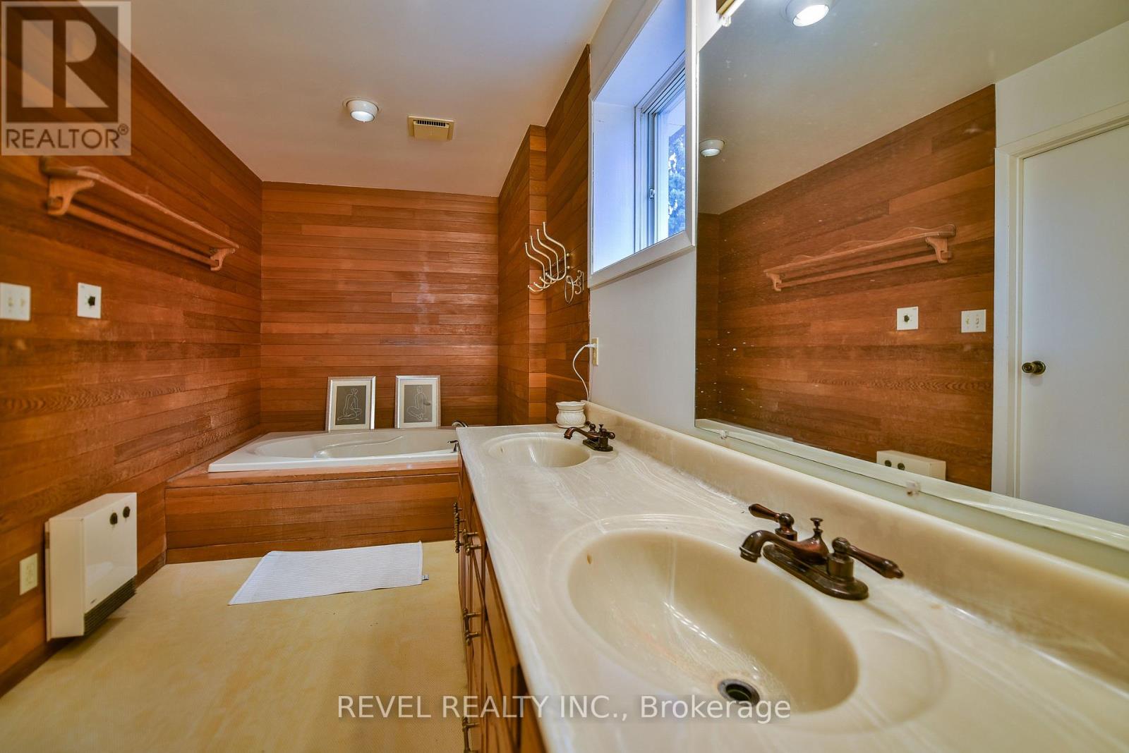 190 QUARTZ AVENUE - Image 27