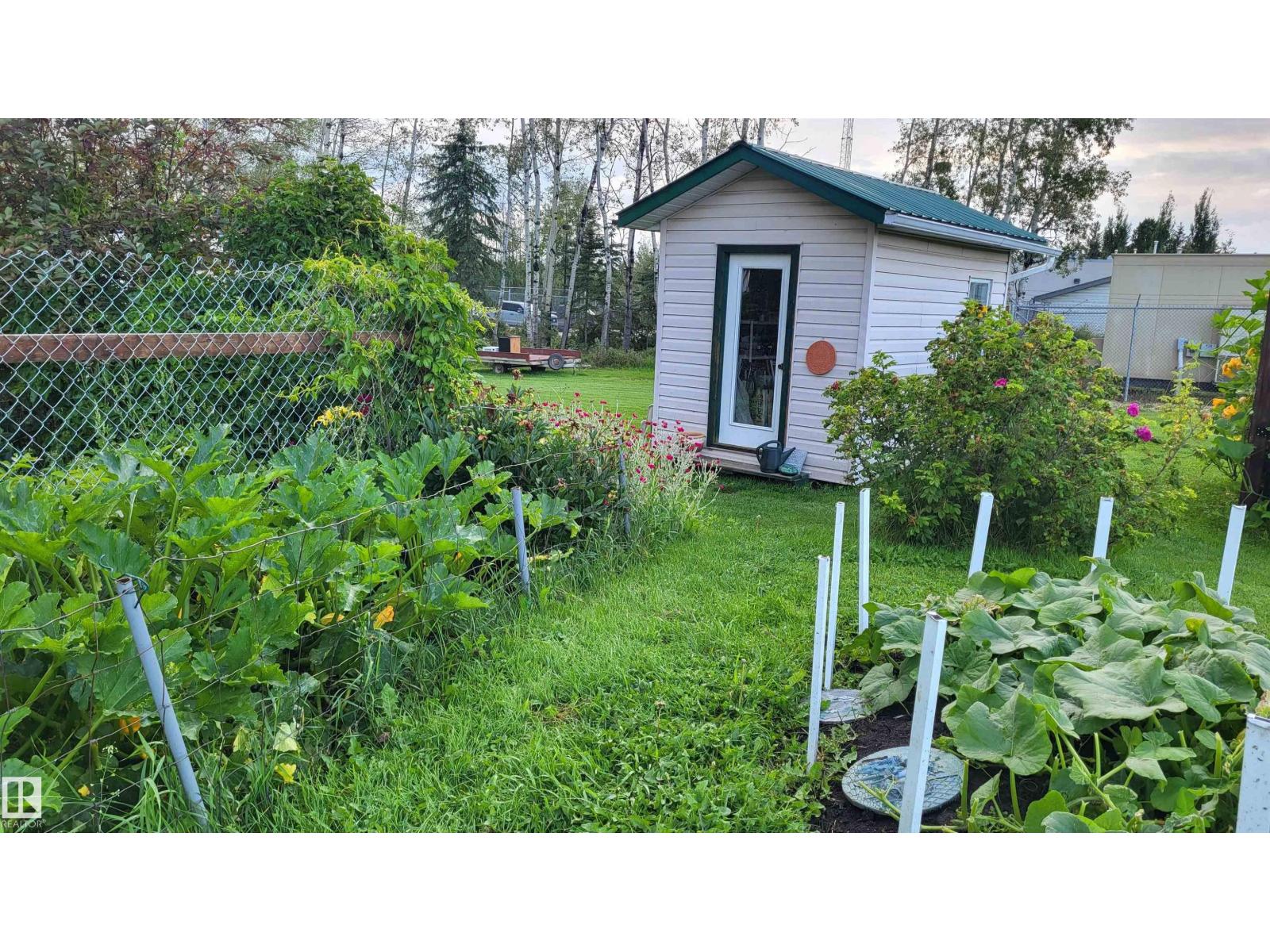 5004 50 AV - Image 50