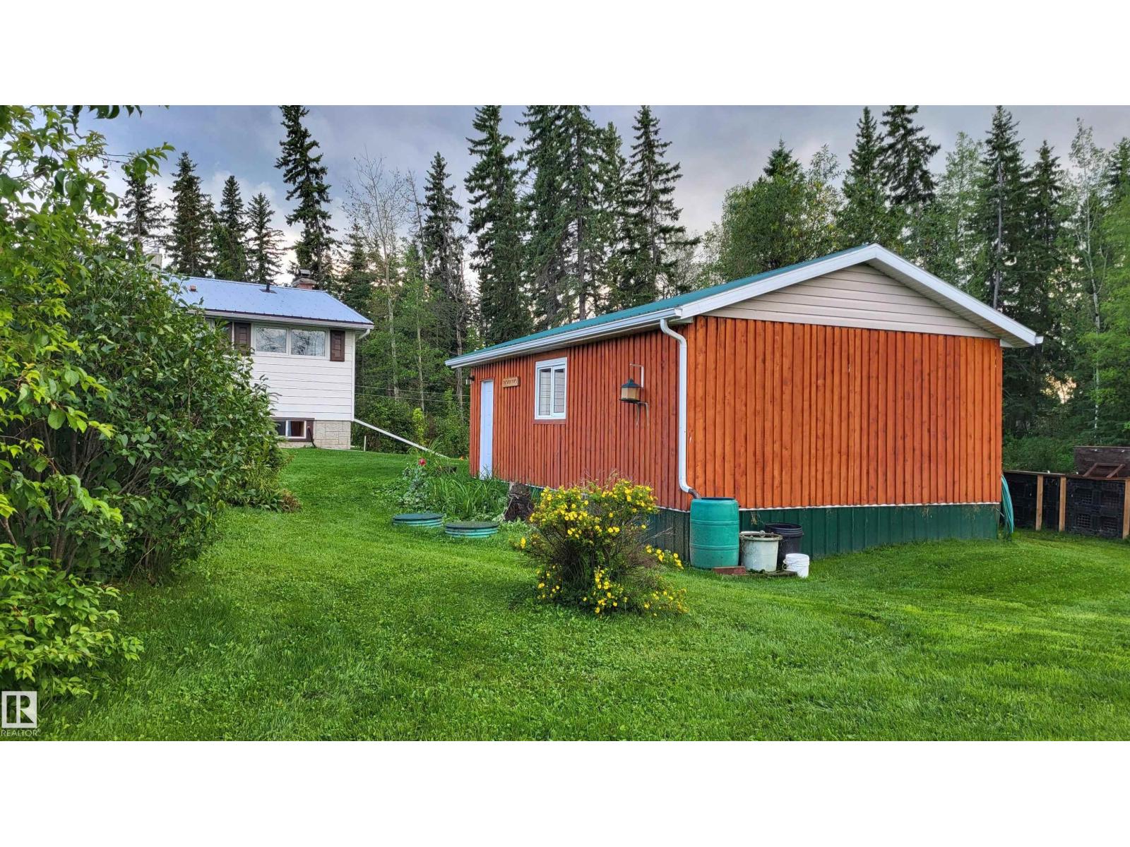 5004 50 AV - Image 53
