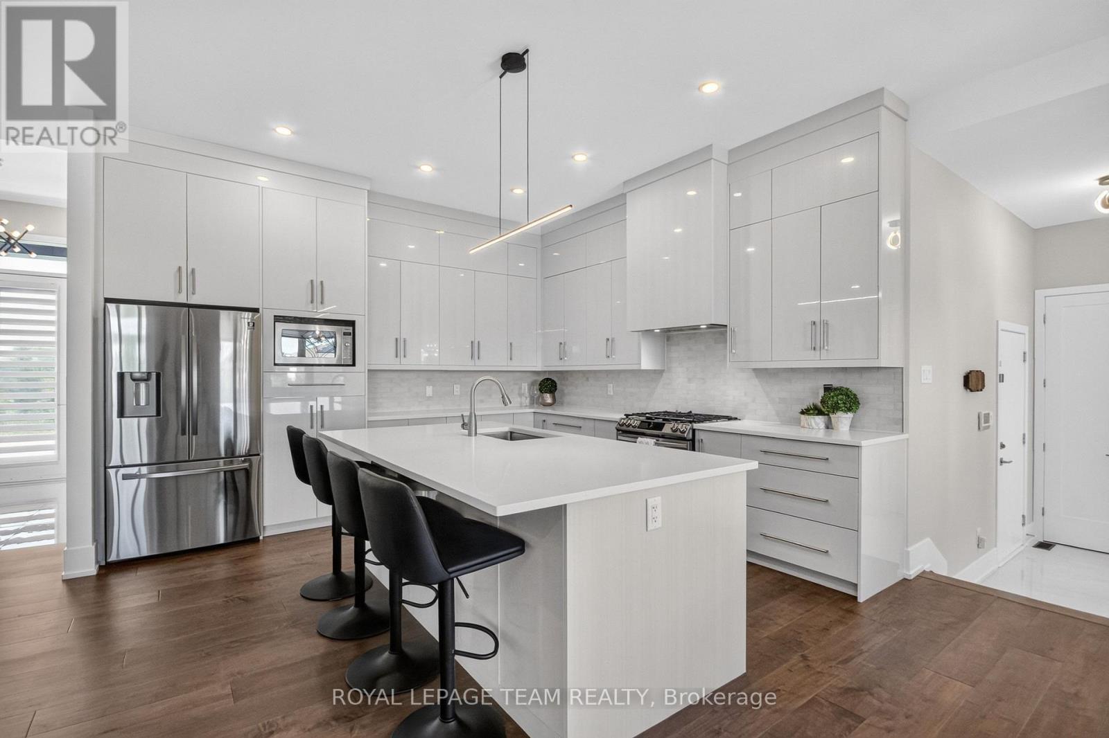 4050 PERENNIAL WAY - Image 11