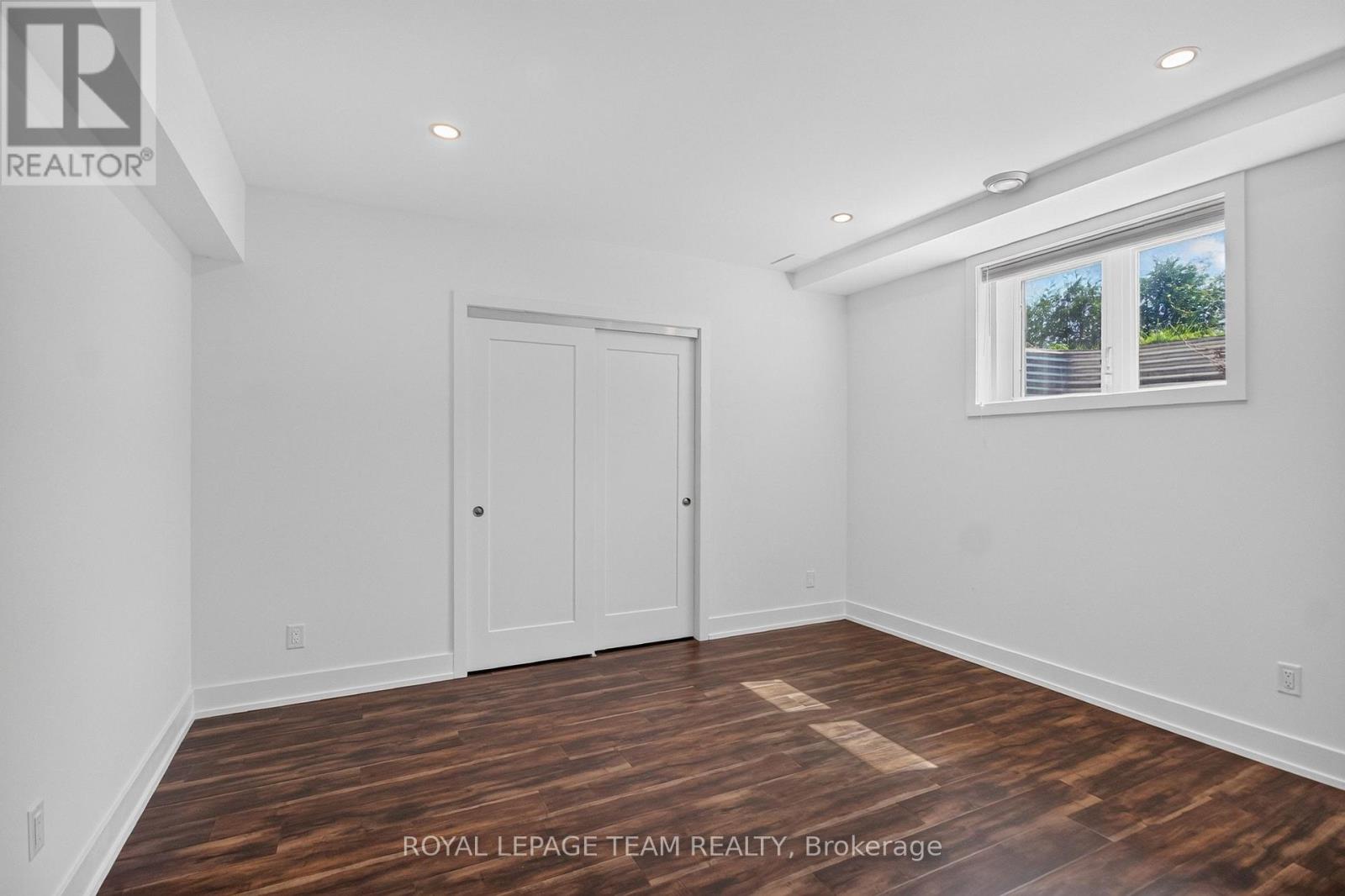 4050 PERENNIAL WAY - Image 37