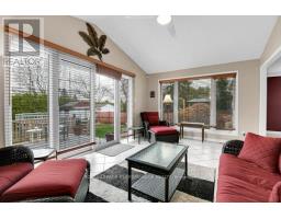 Laundry room - 401 Phoenix Crescent, Ottawa, ON K1E1V6 Photo 17