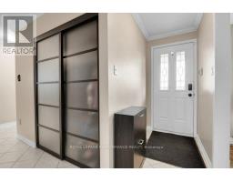 Den - 401 Phoenix Crescent, Ottawa, ON K1E1V6 Photo 6