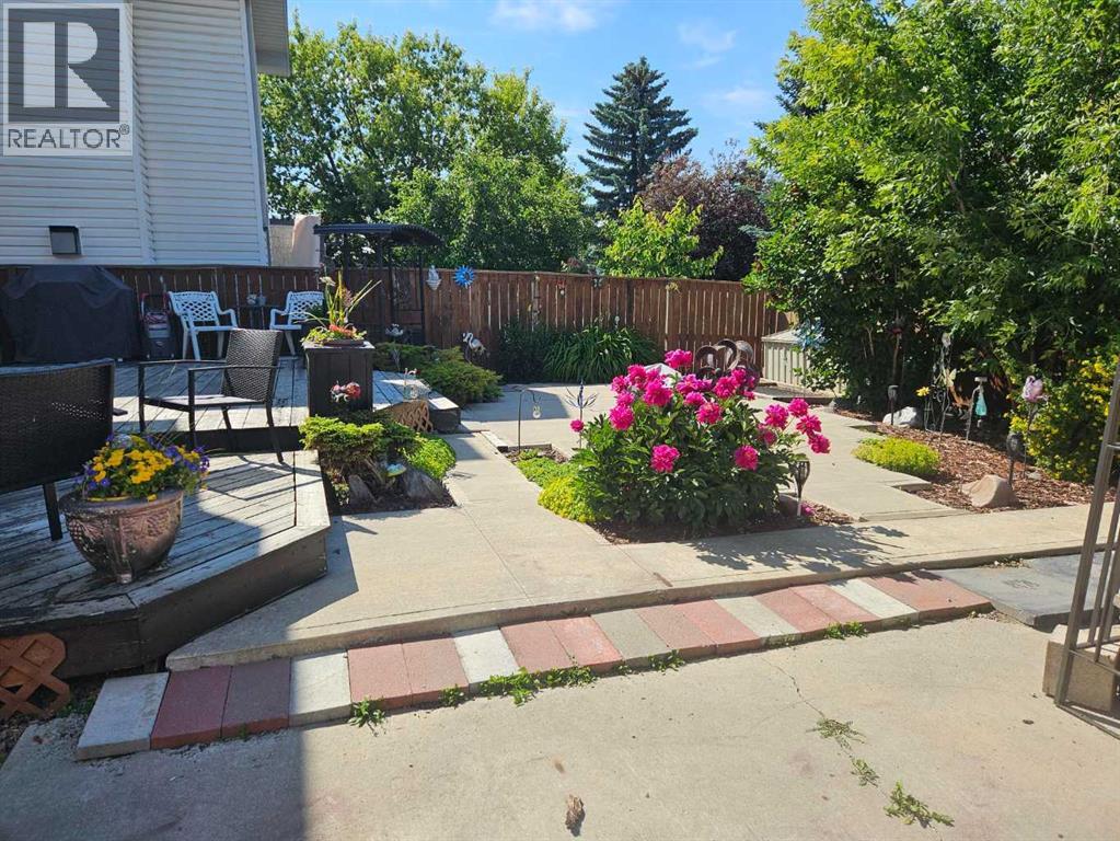 124 Del Ray Close NE - 25