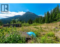 7455 19 Mile Road, Revelstoke, BC V0E2S0 Photo 18