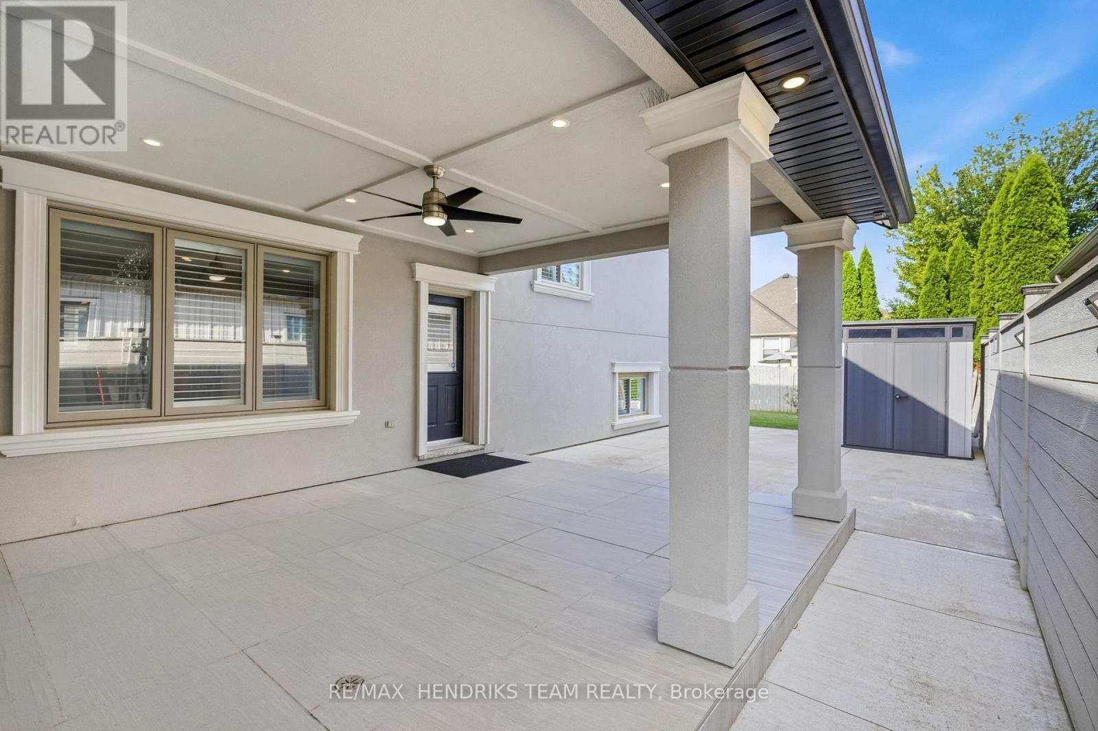 17 FIRST STREET LOUTH - 25