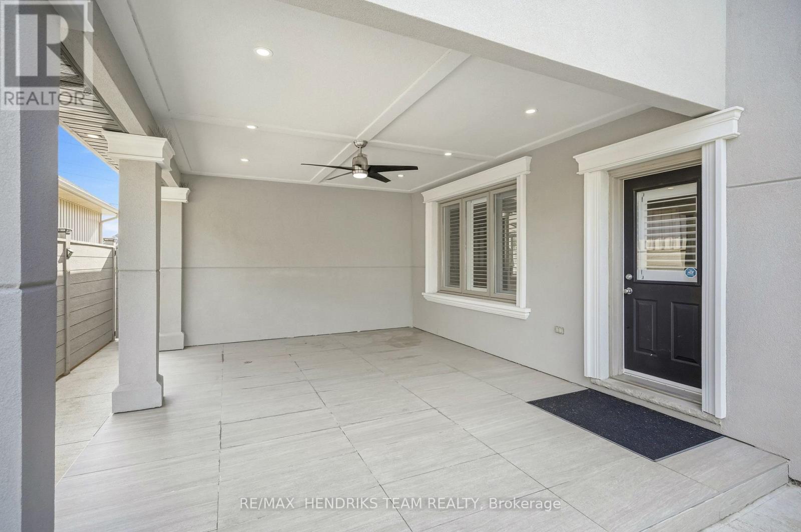 17 FIRST STREET LOUTH - 26