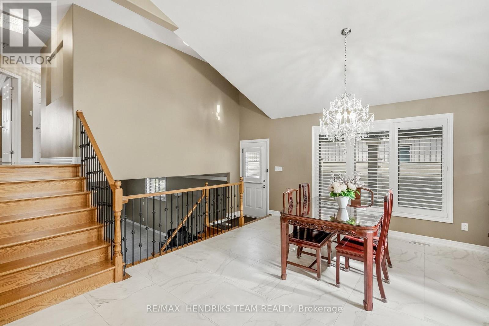 17 FIRST STREET LOUTH - Image 9