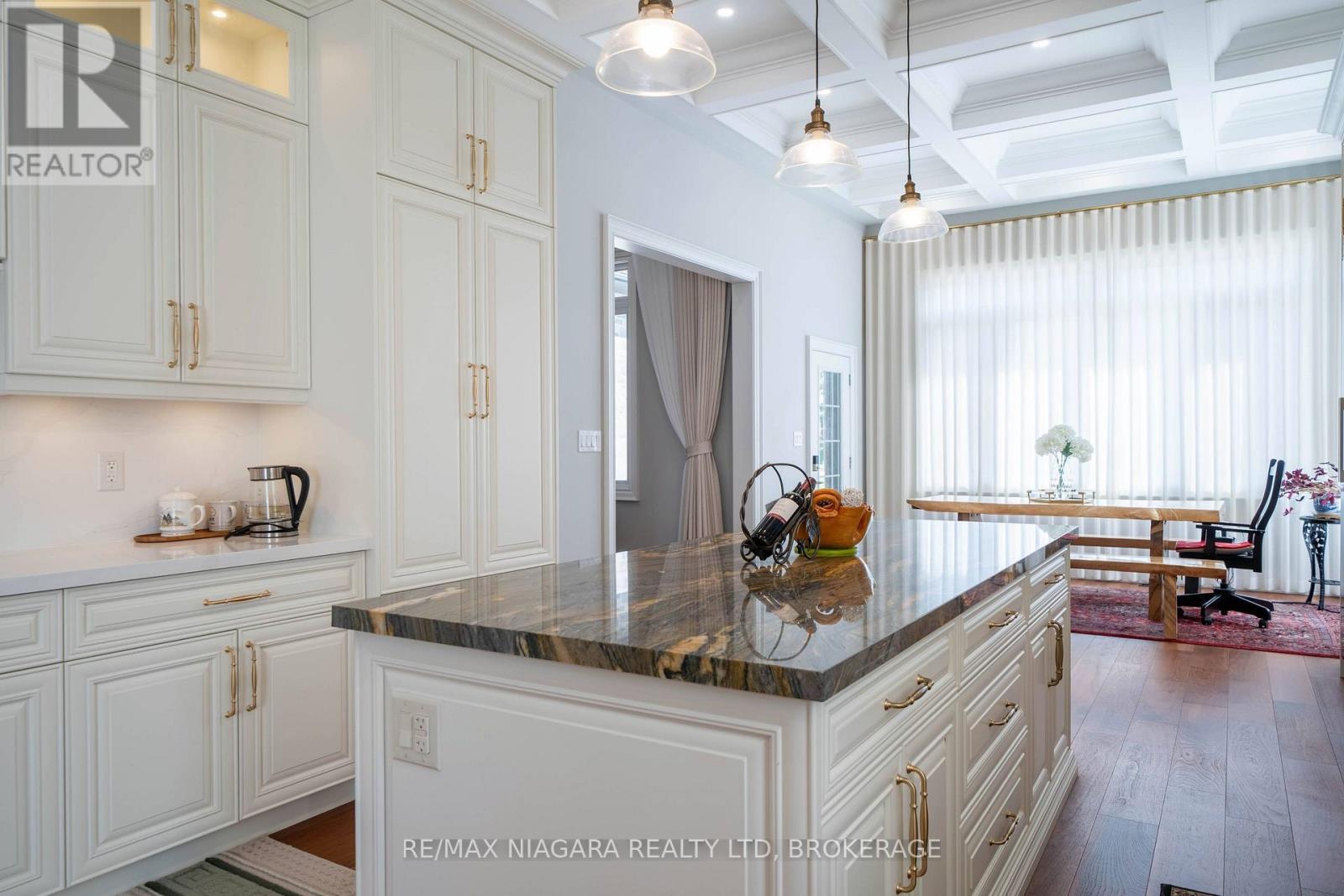 327 QUEENSTON ROAD - Image 17