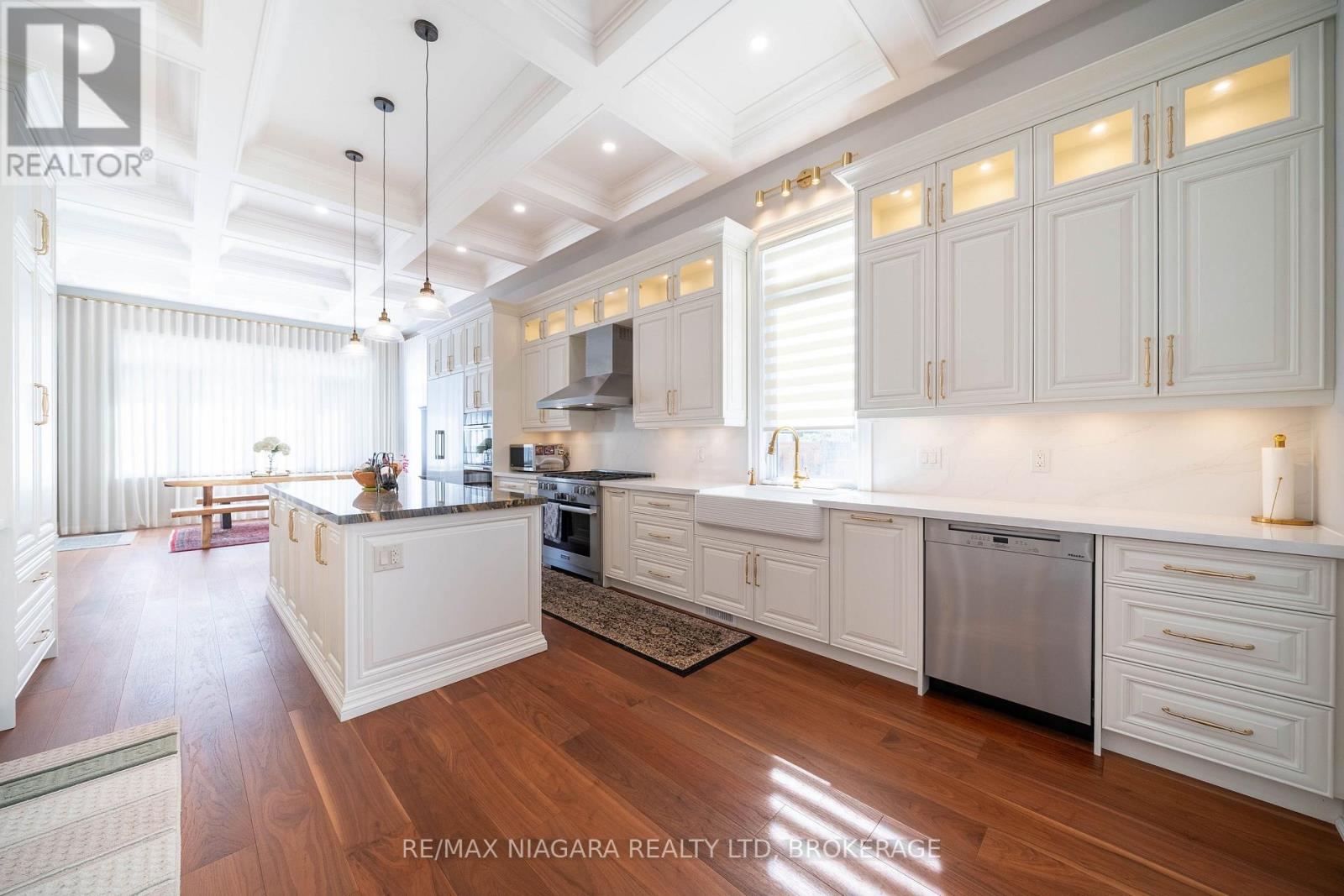 327 QUEENSTON ROAD - Image 19