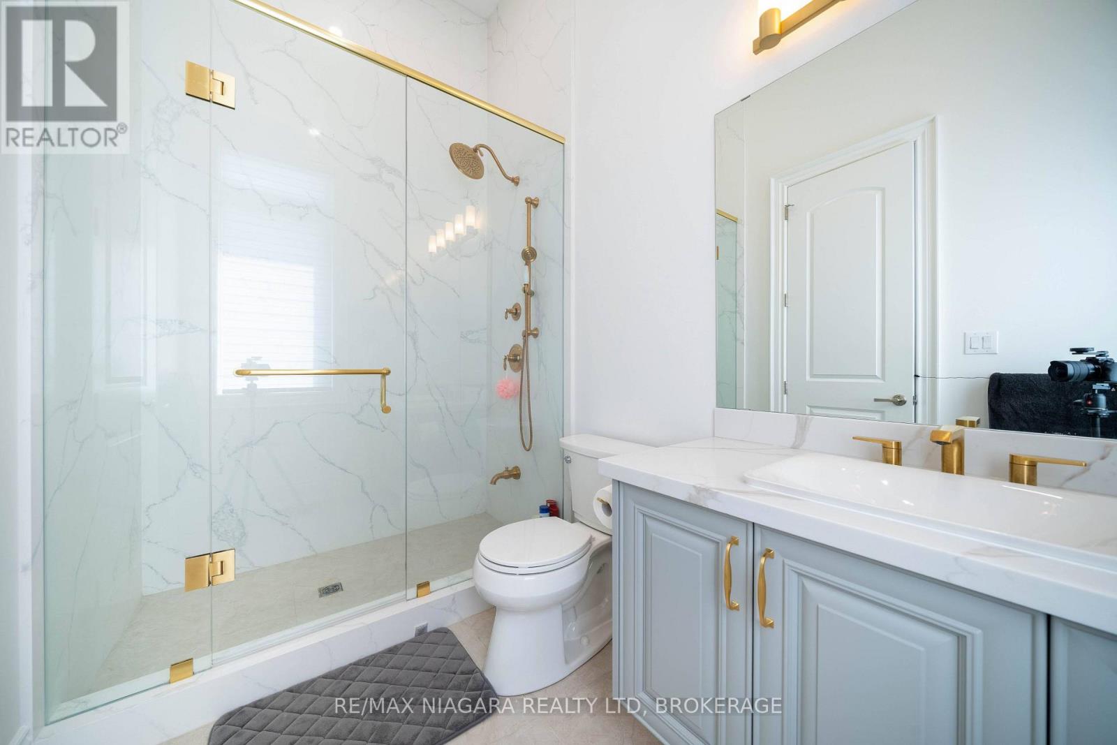 327 QUEENSTON ROAD - Image 27