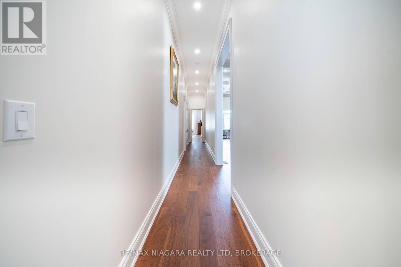 327 QUEENSTON ROAD - Image 32