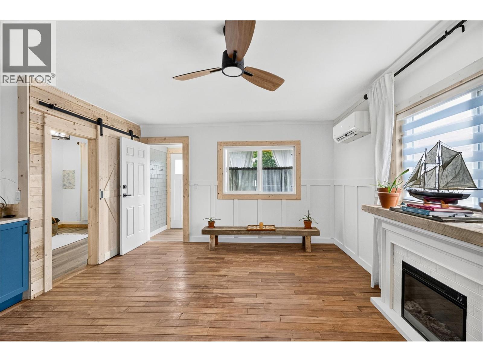 499 Westminster Avenue W - 3