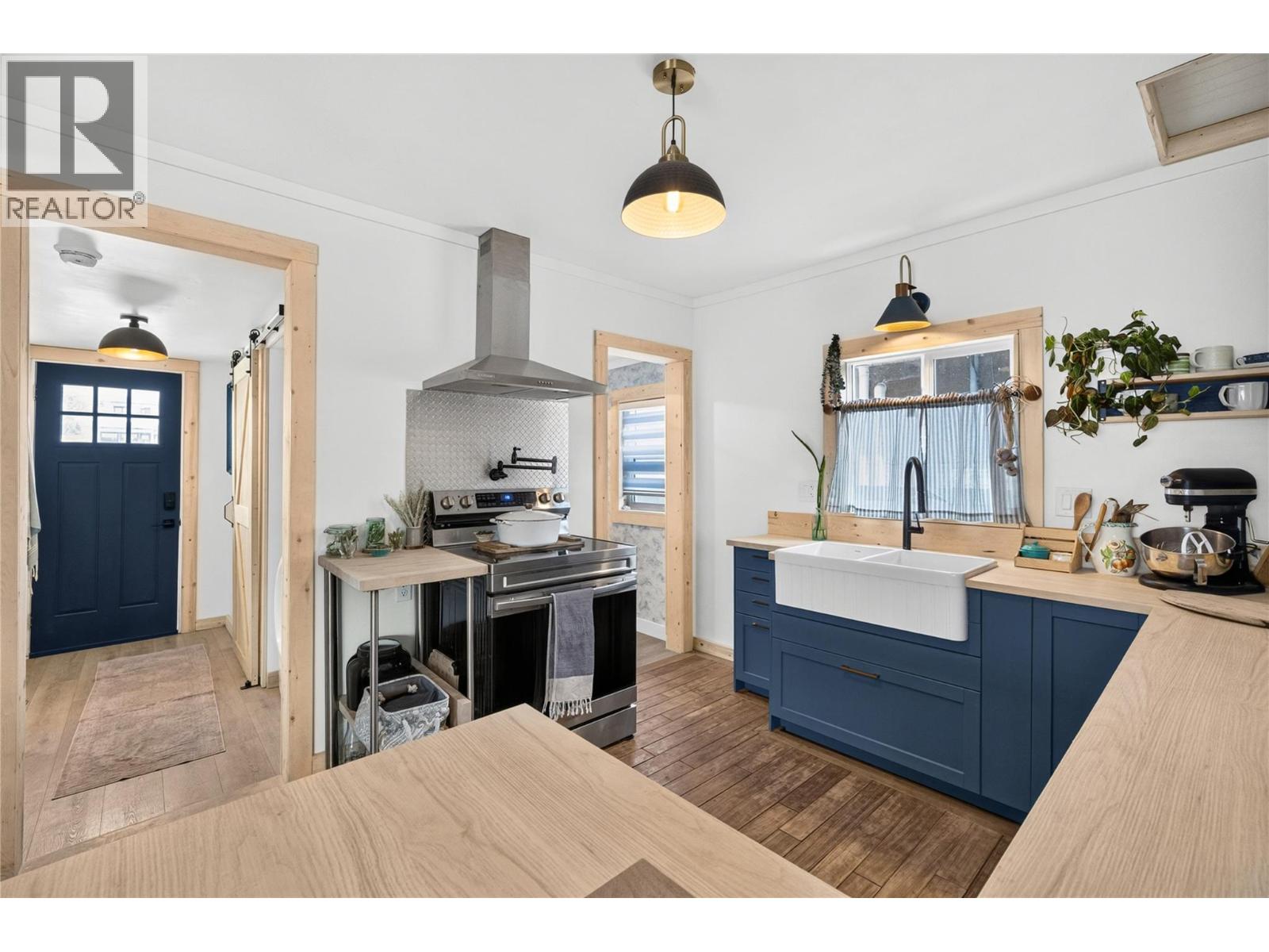 499 Westminster Avenue W, Penticton