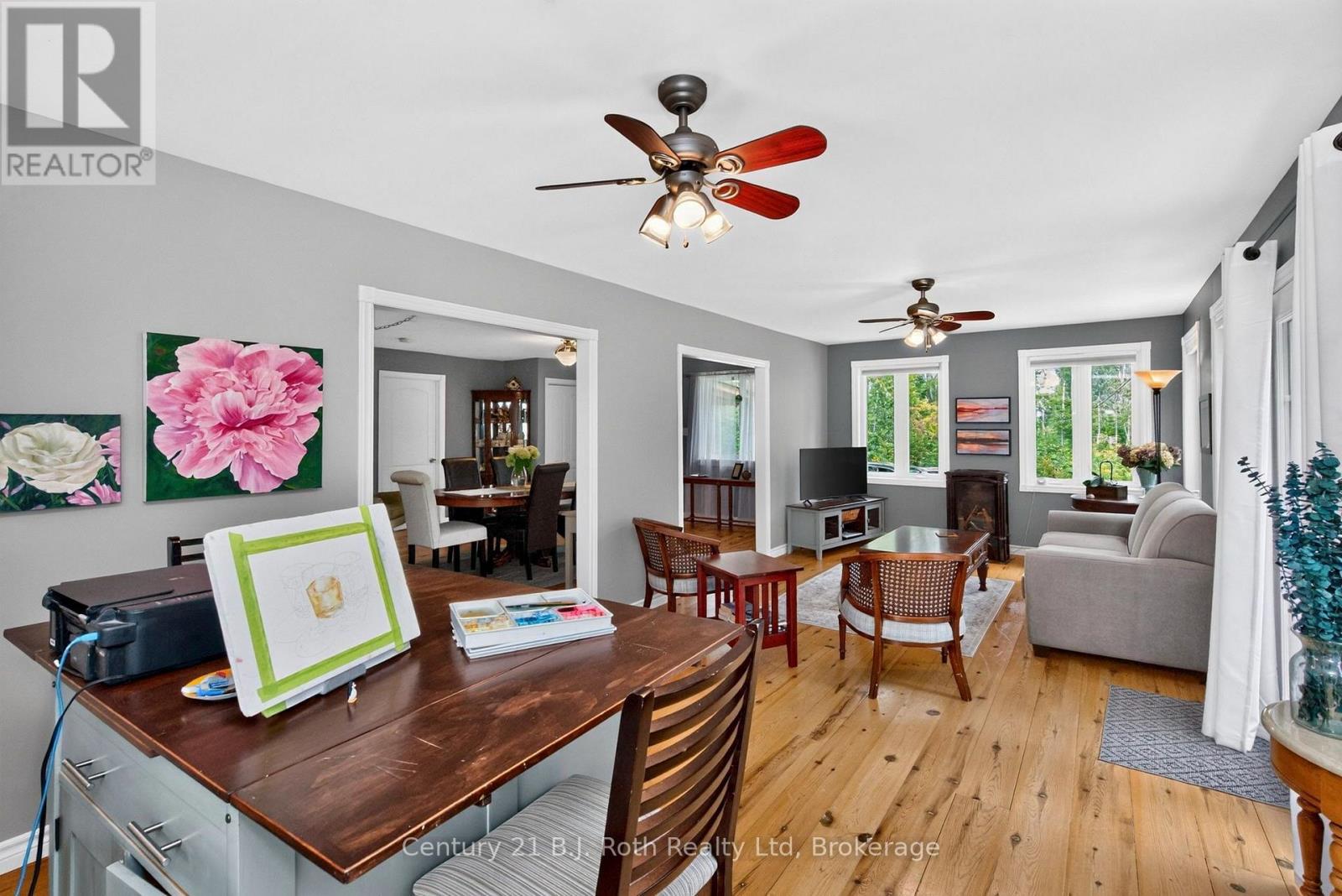 24 CRESCENT DRIVE - Image 18