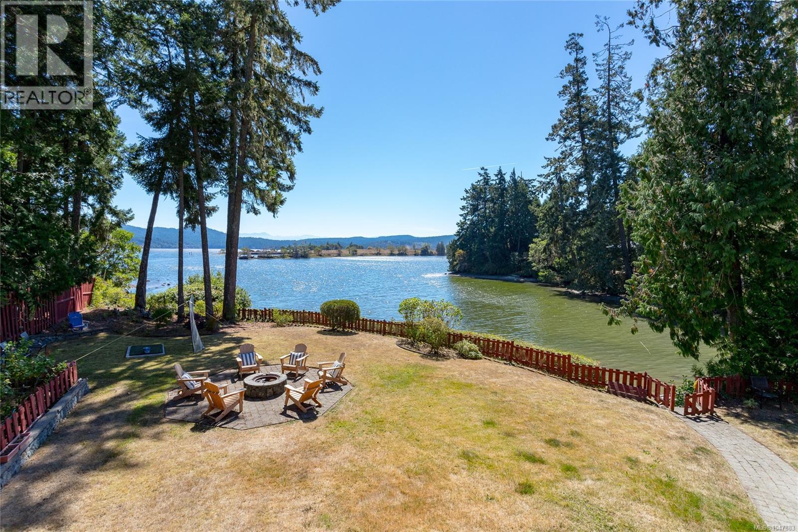 5469 Sooke Rd - Image 28