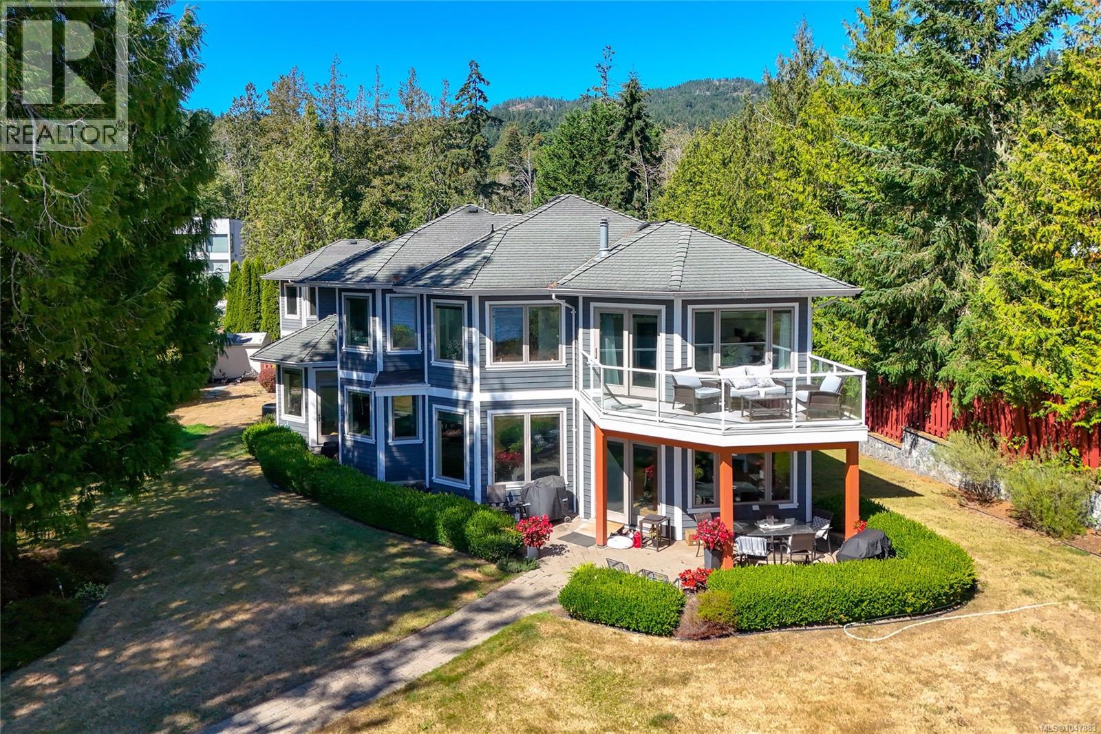 5469 Sooke Rd - 33