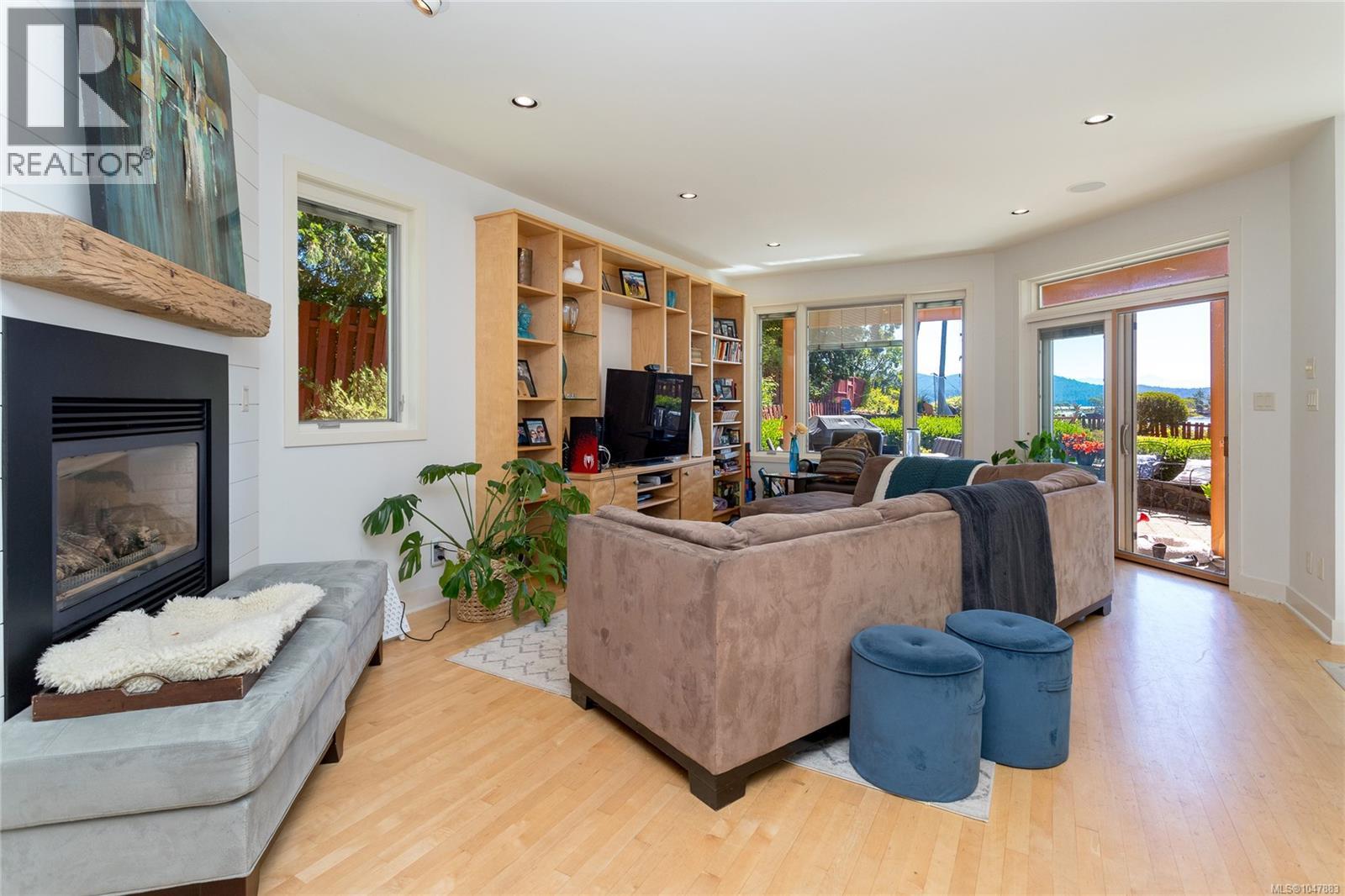 5469 Sooke Rd - Image 6