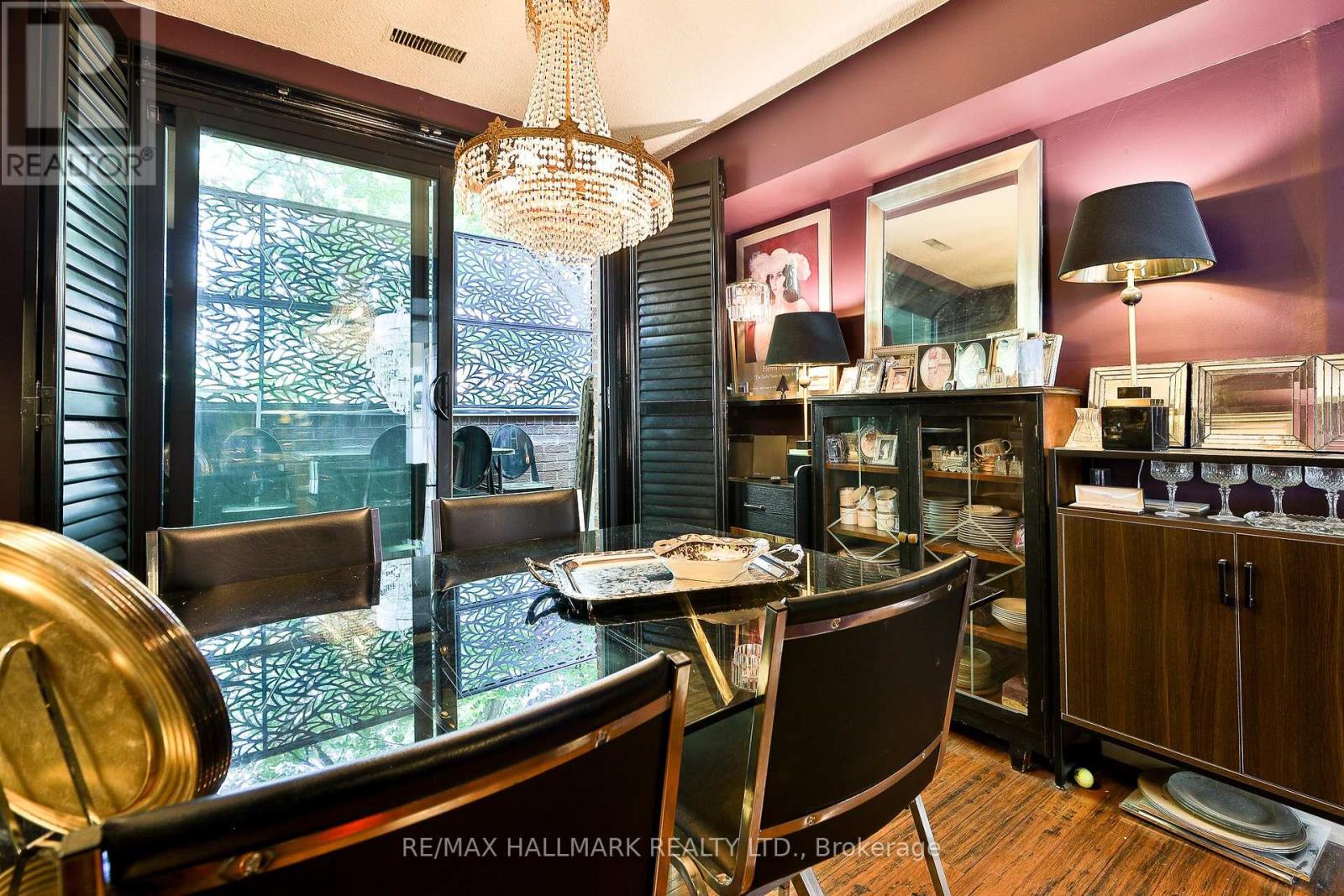 #21 17 PEMBROKE STREET - Image 23
