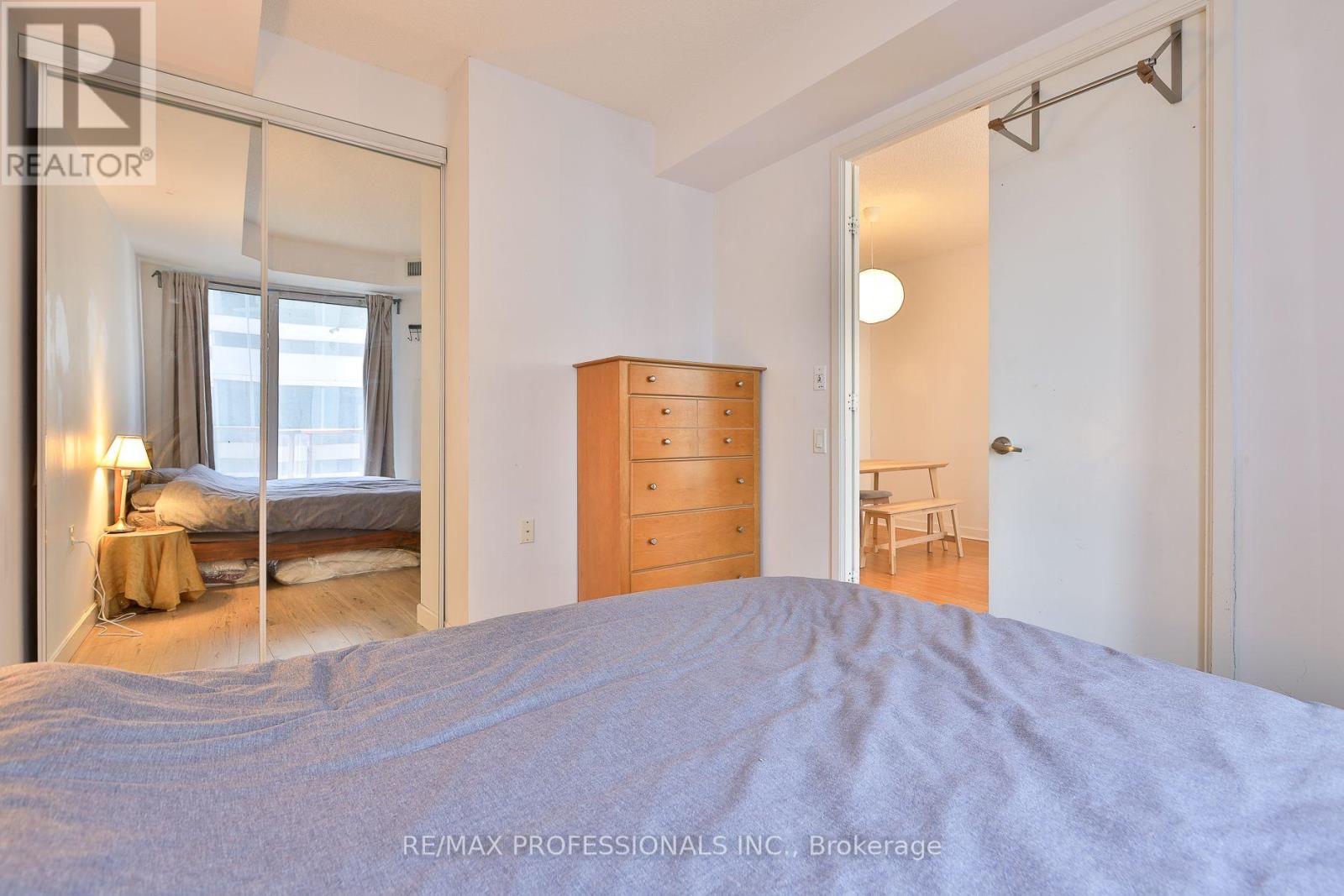 #1608 85 BLOOR STREET E - 20