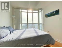 4011 - 21 Iceboat Terrace, Toronto, ON M5V4A9 Photo 10