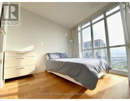 4011 - 21 Iceboat Terrace, Toronto, ON M5V4A9 Photo 11