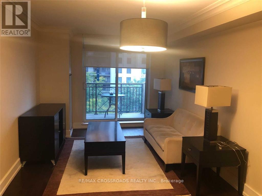 #530 650 SHEPPARD AVENUE E - 5