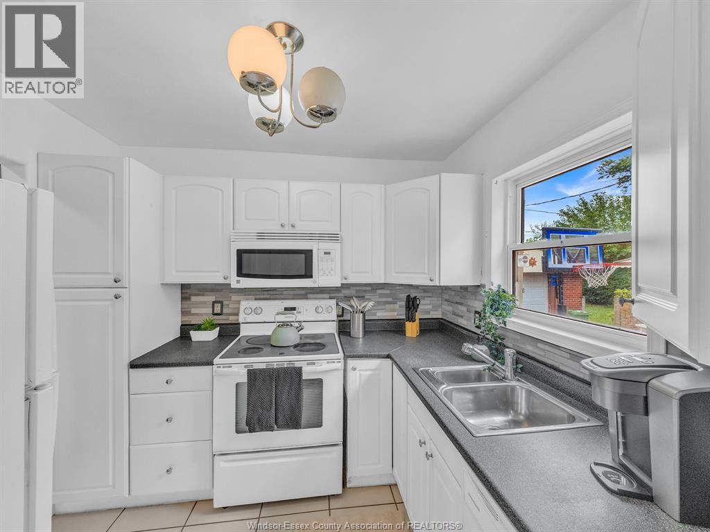 2187 GIRARDOT - 15