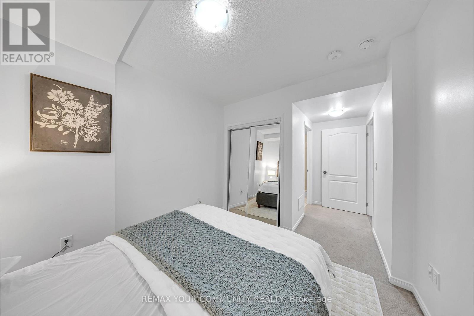 #120 500 KINGBIRD GROVE - 25
