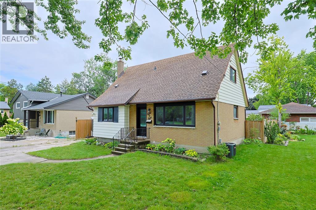 808 Rosedale AVENUE - 3