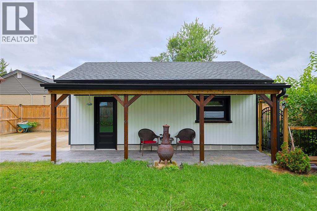 808 Rosedale AVENUE - 5