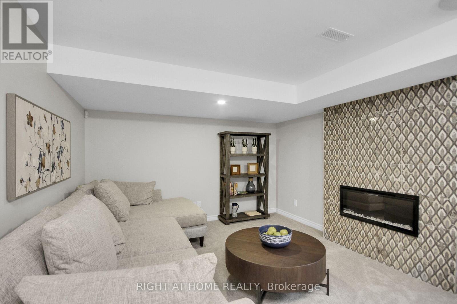 6090 DAVID WEINS STREET - Image 24