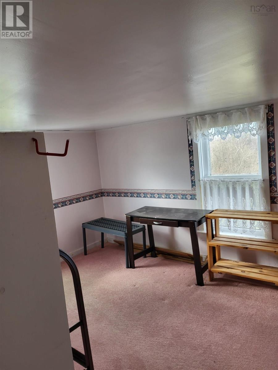281 Lower Truro Road - 10