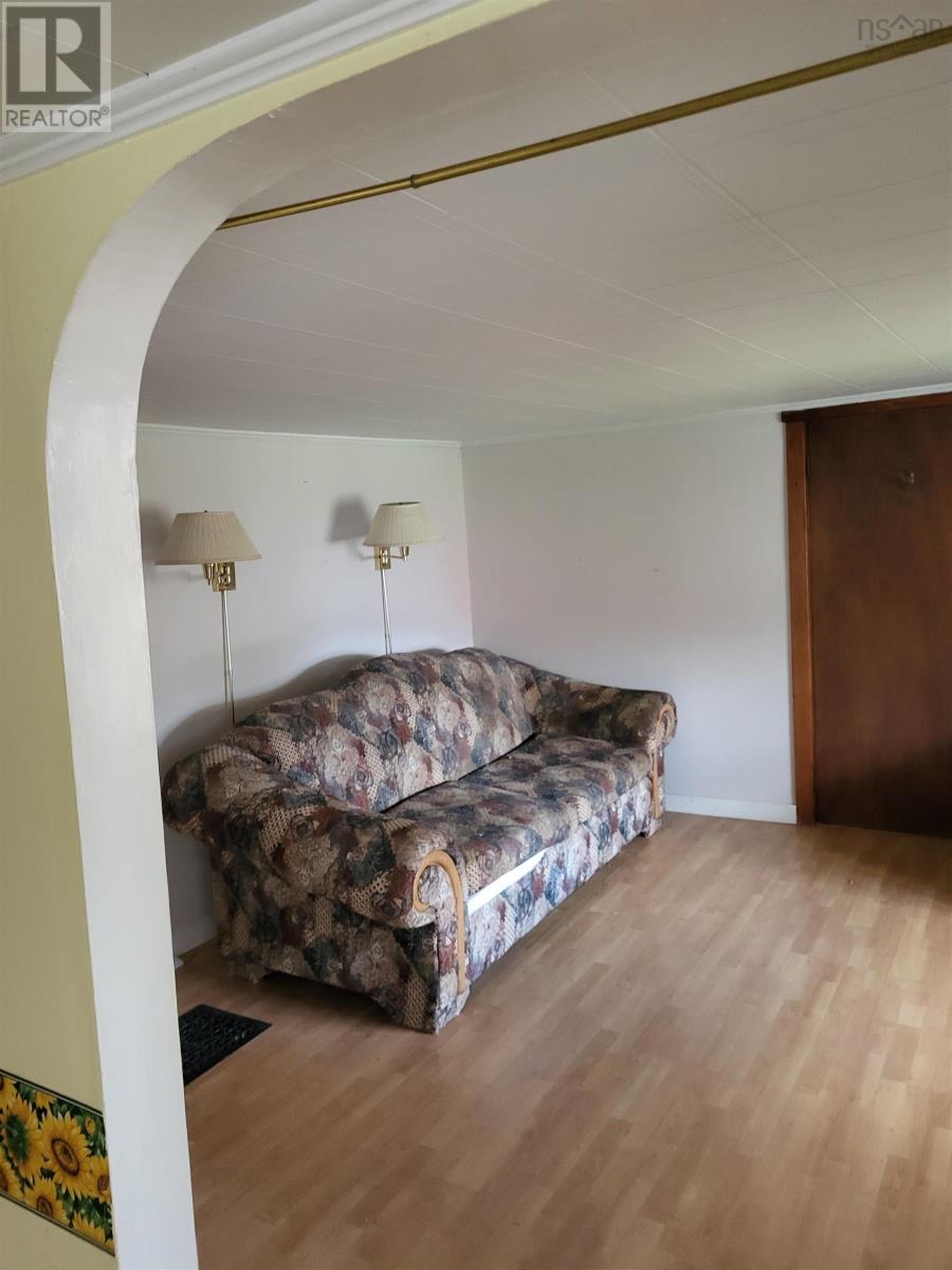 281 Lower Truro Road - 14
