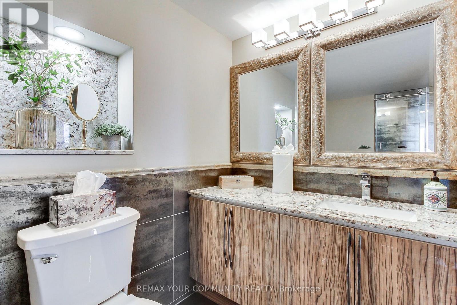 #1114 40 HARDING BOULEVARD - Image 29