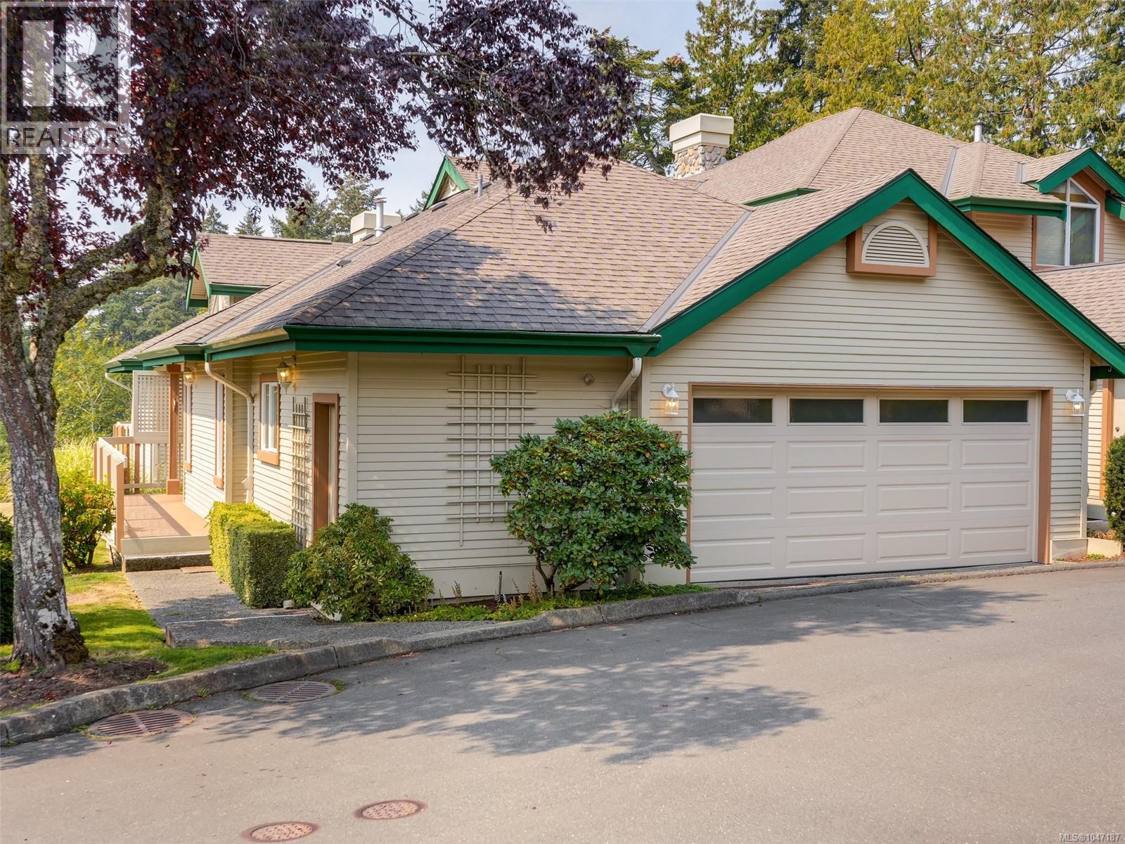 77 530 Marsett Place, Saanich