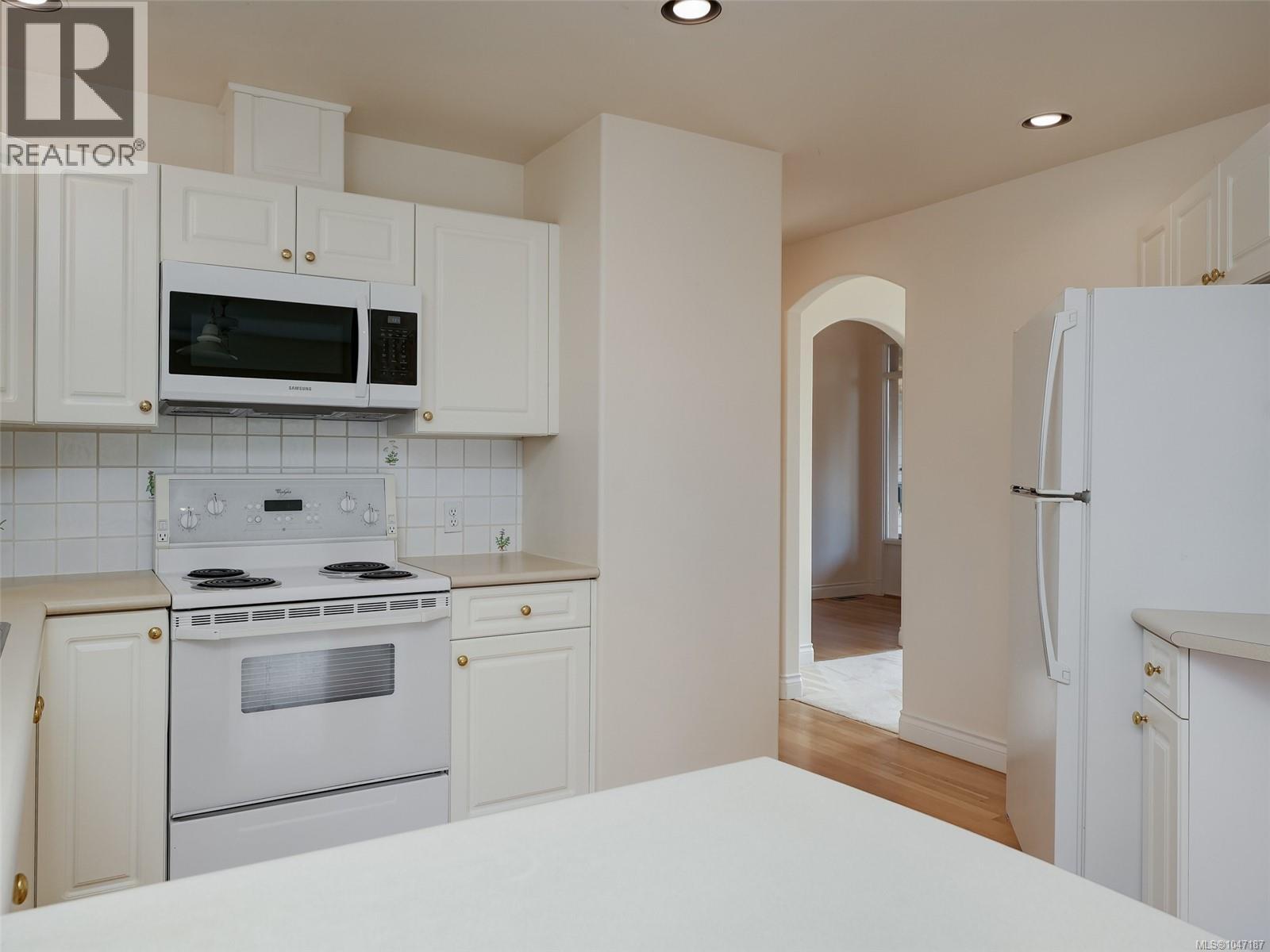 77 530 Marsett Place, Saanich