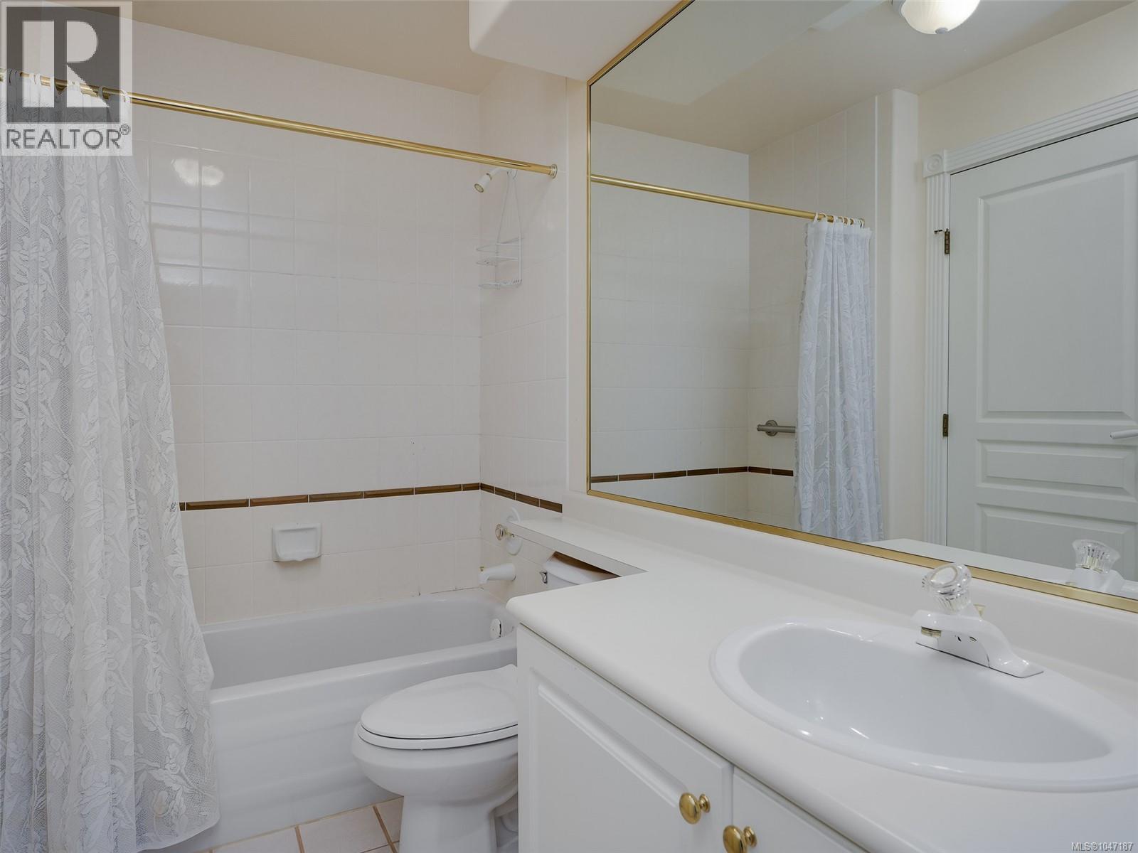 77 530 Marsett Place, Saanich