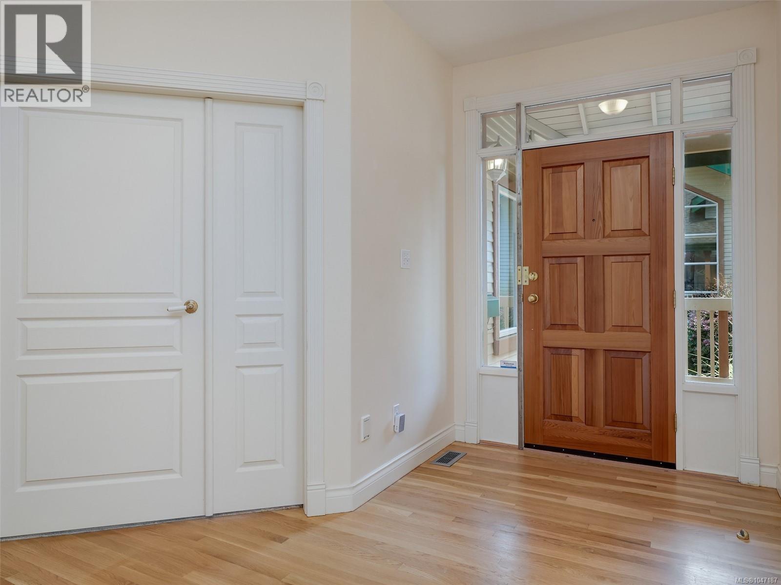 77 530 Marsett Place, Saanich
