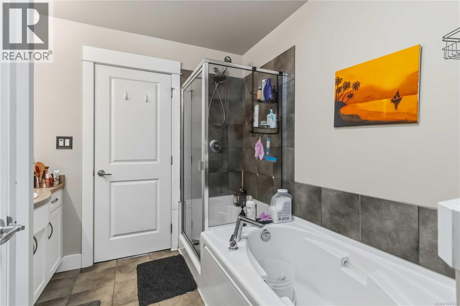 #105 630 Speed Ave - Image 25