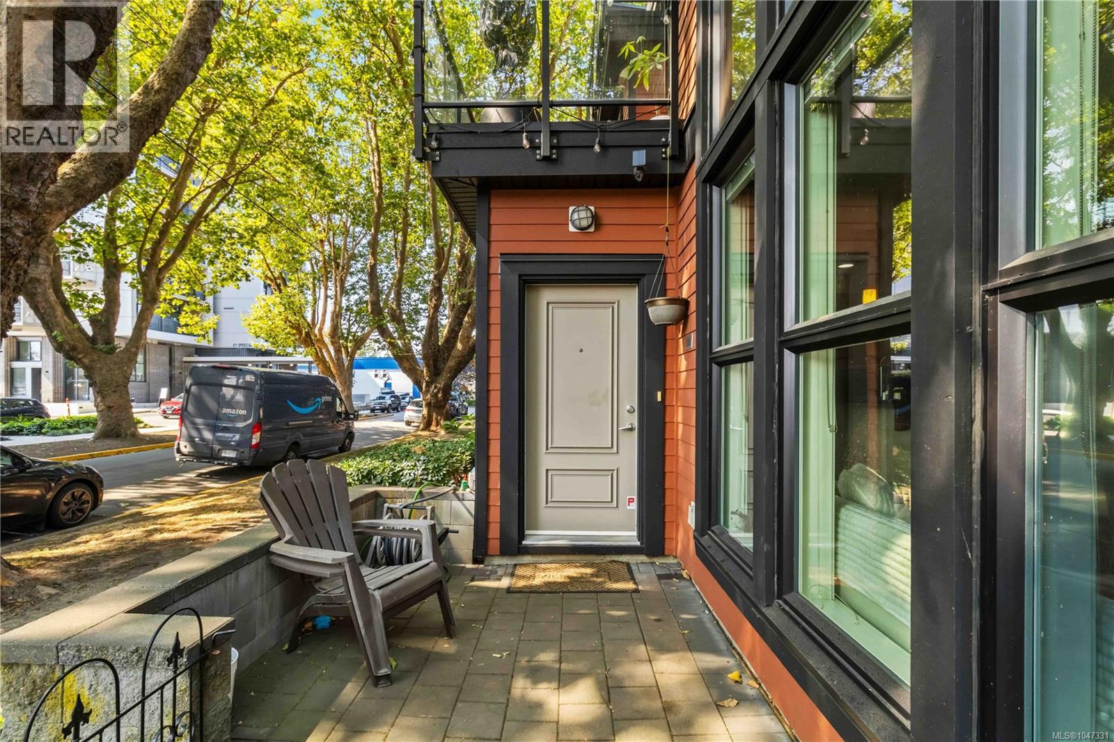 #105 630 Speed Ave - Image 8