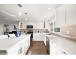 3496 196 Street, Langley, BC V3A4T7 Photo 8