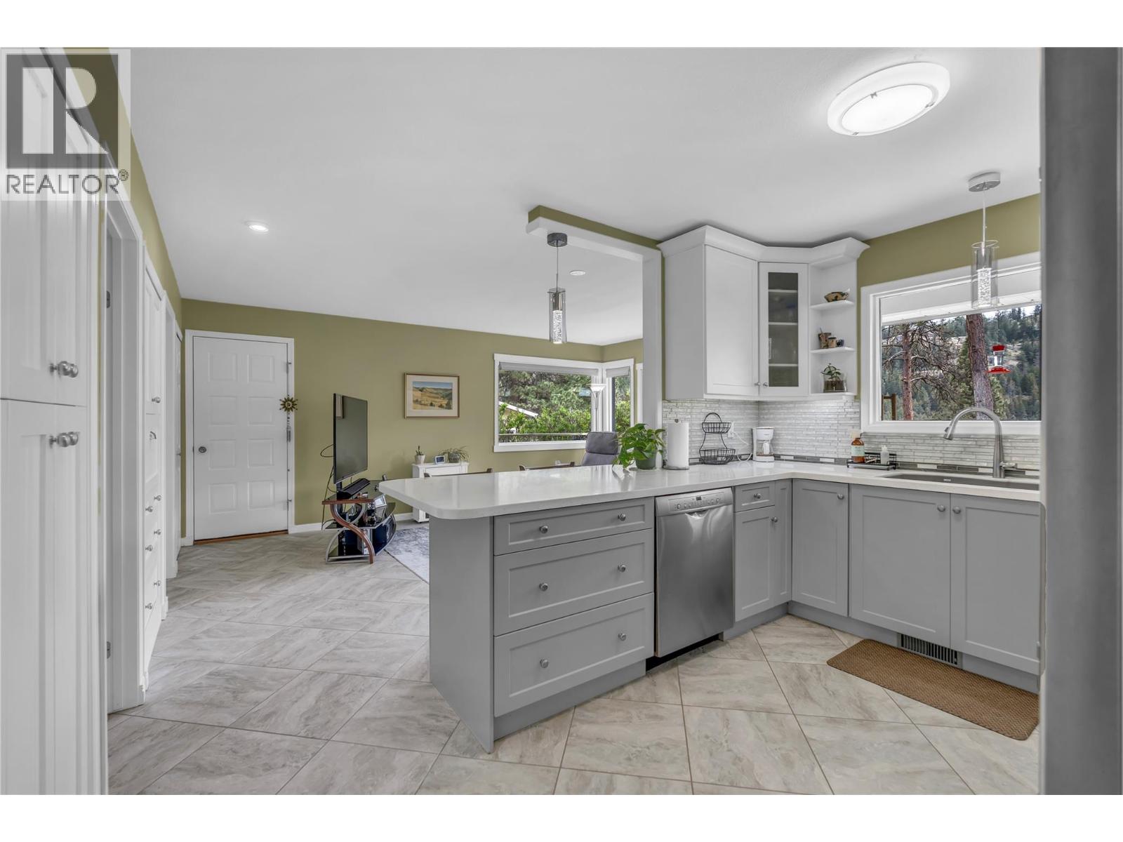 103 EAGLE Drive - Image 14