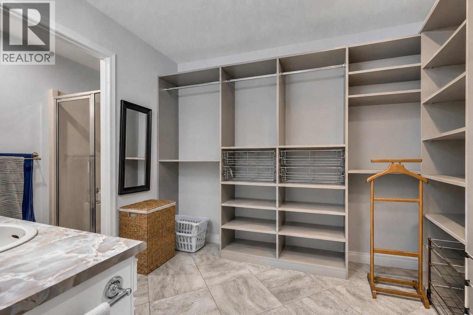 103 EAGLE Drive - 20