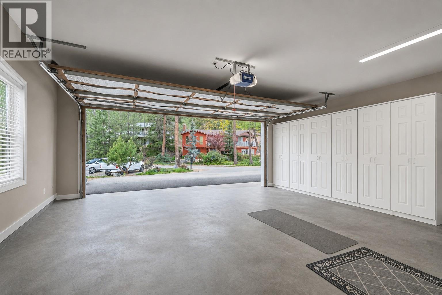 103 EAGLE Drive - 45