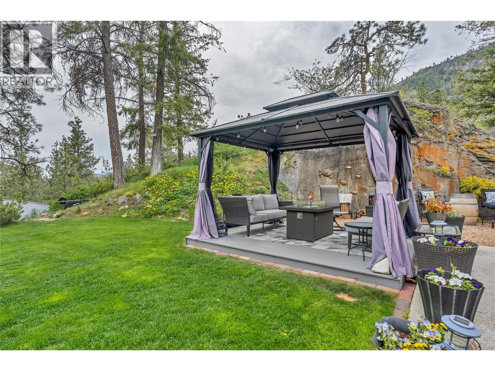103 EAGLE Drive - 36