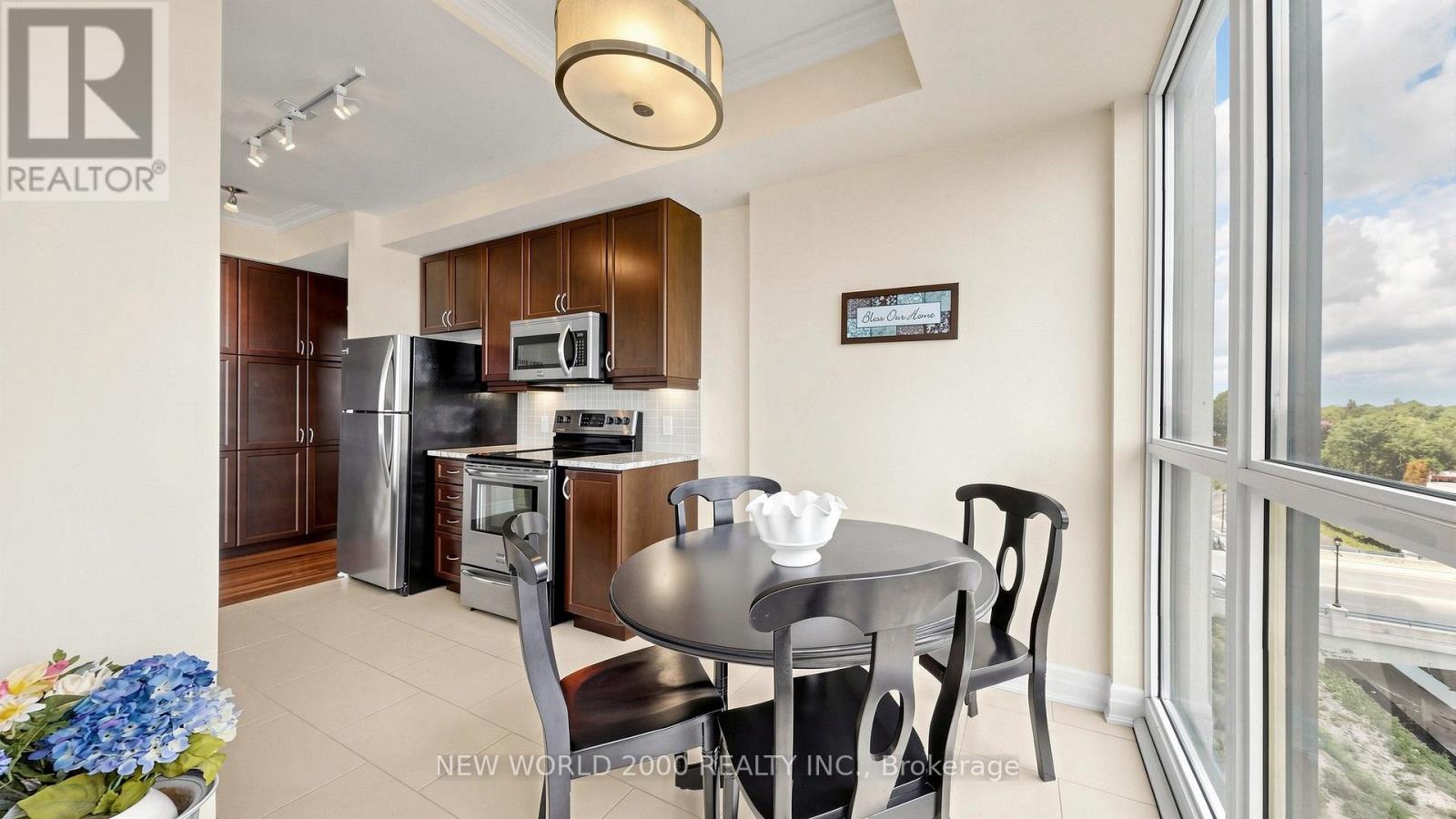 #502 100 JOHN STREET - 15